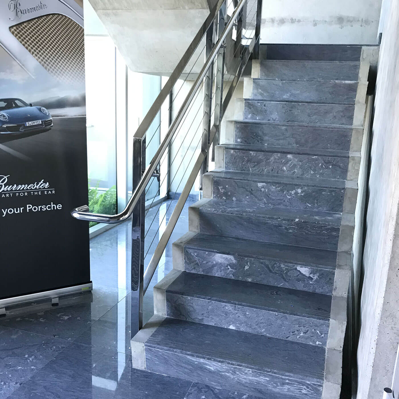 VIMQ - Custom Marble Tile Stairs